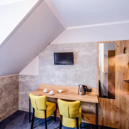 Kosowka Czarna Gora 3*