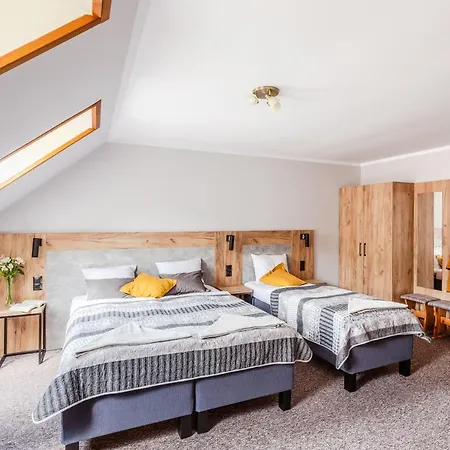 Kosowka Czarna Gora B&B 3*