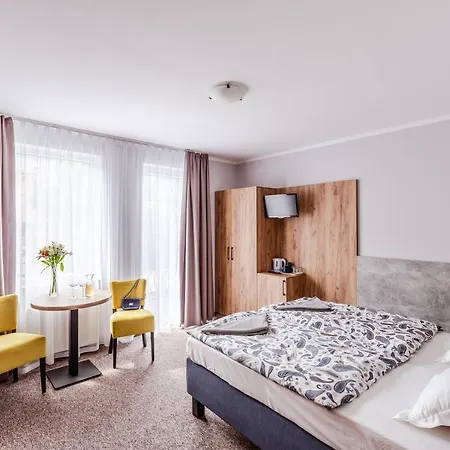 Frühstückspension Kosowka Czarna Gora 3*