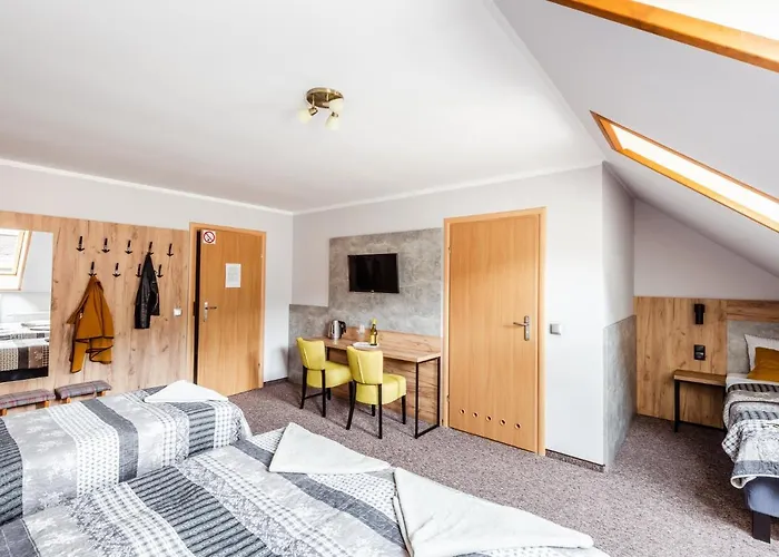 Kosowka Czarna Gora 3*