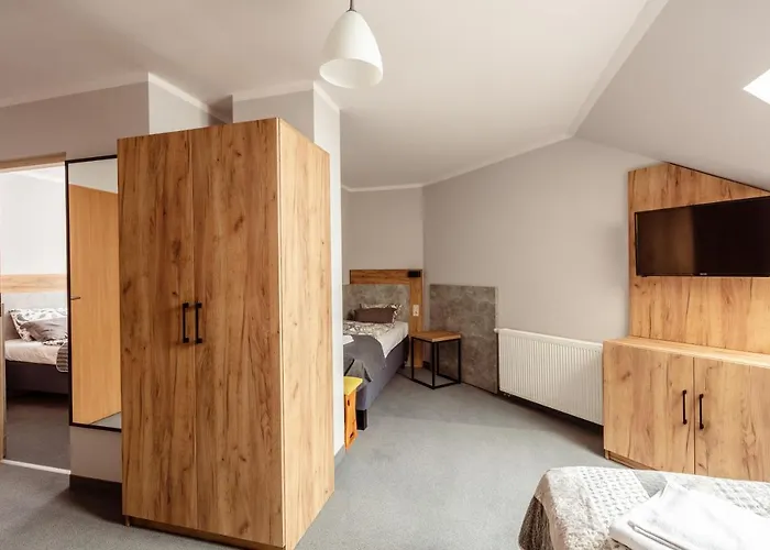 Kosowka Czarna Gora 3*