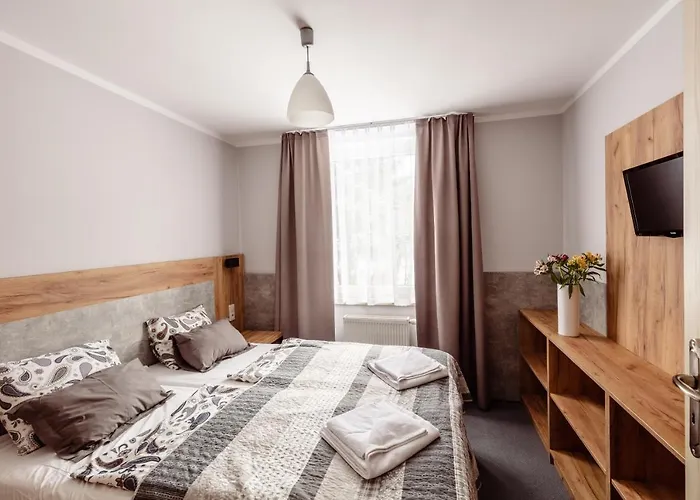 Kosowka Czarna Gora 3*